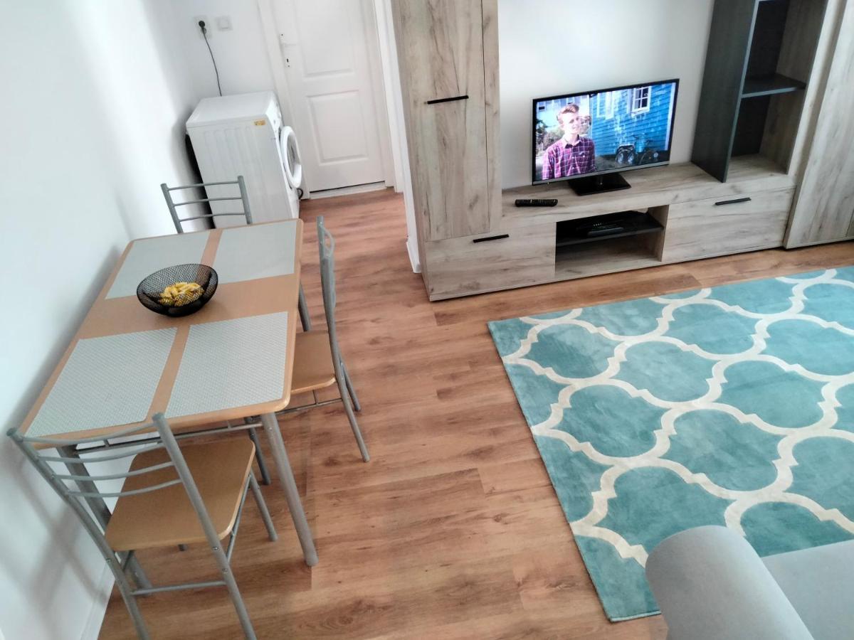 Bulevard Apartament Apartment Alba Iulia Bagian luar foto